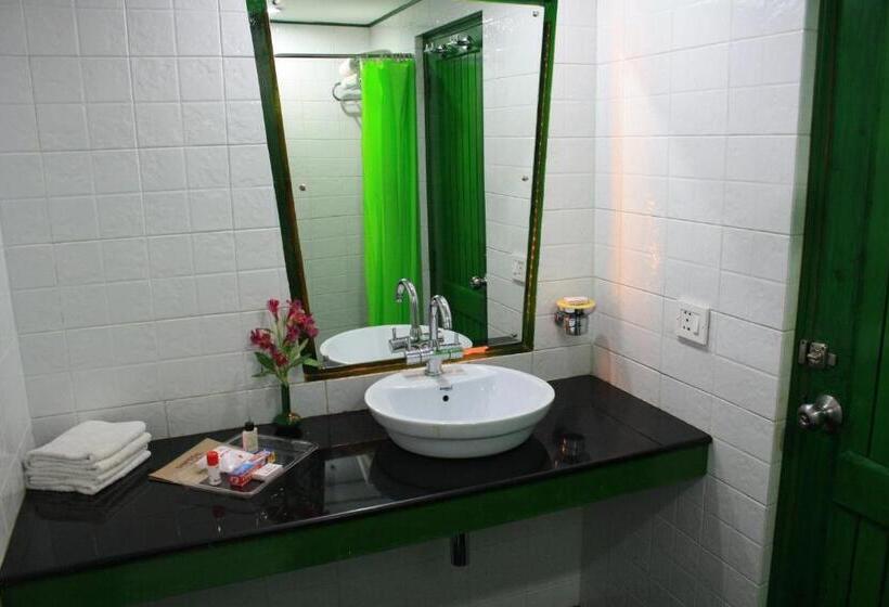 디럭스 룸, Honeymoon Inn Shimla