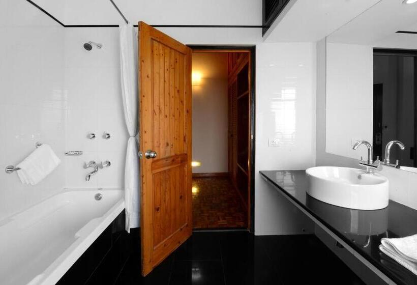 스위트, Honeymoon Inn Shimla