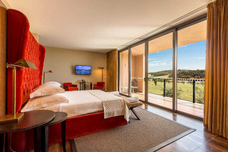 Номер Стандарт, Nau Morgado Golf & Country Club
