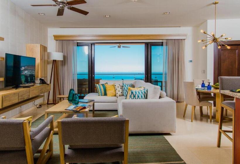 オーシャンビュースイート, Puerta Cortes Residences