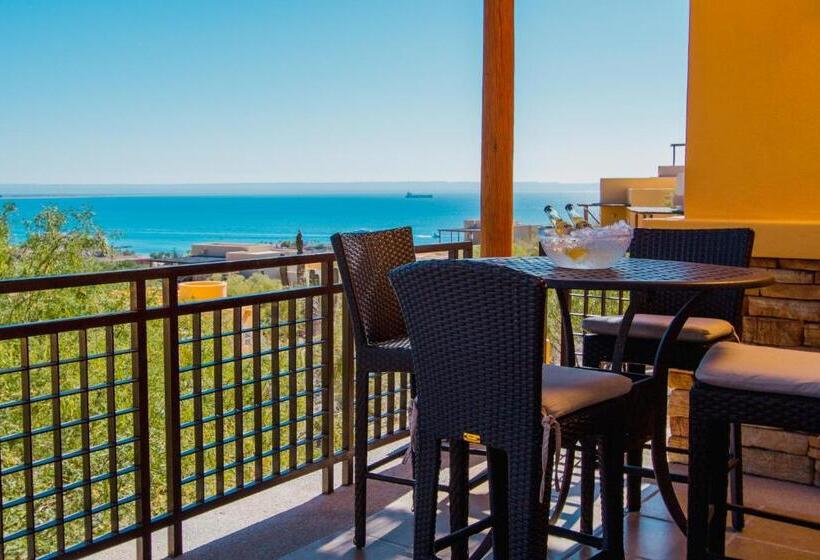 ４ベッドルームハウス, Puerta Cortes Residences