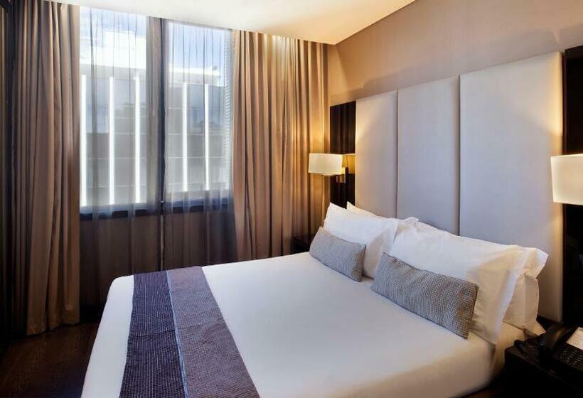 اتاق استاندارد یک نفره, Turim Av Liberdade