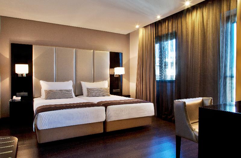 اتاق استاندارد, Turim Av Liberdade