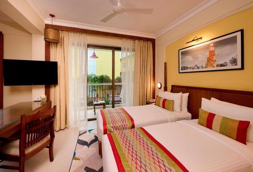 Номер Superior, Sea Breeze Sarovar Portico Varca Goa