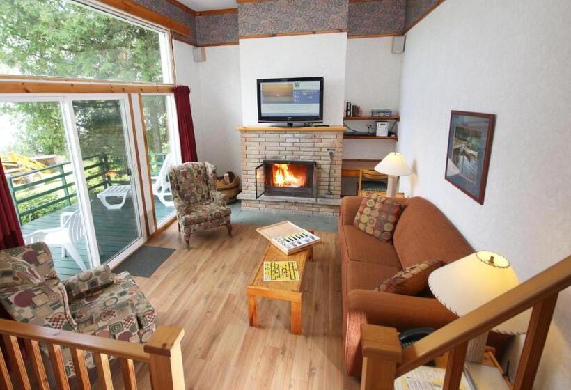 Дом 3 Спальни, Elmhirst's Resort
