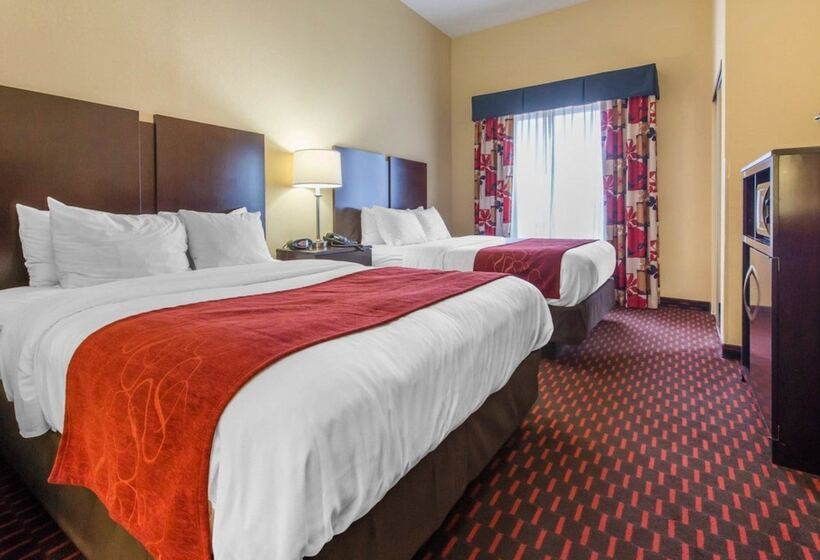Люкс, Comfort Suites Altoona