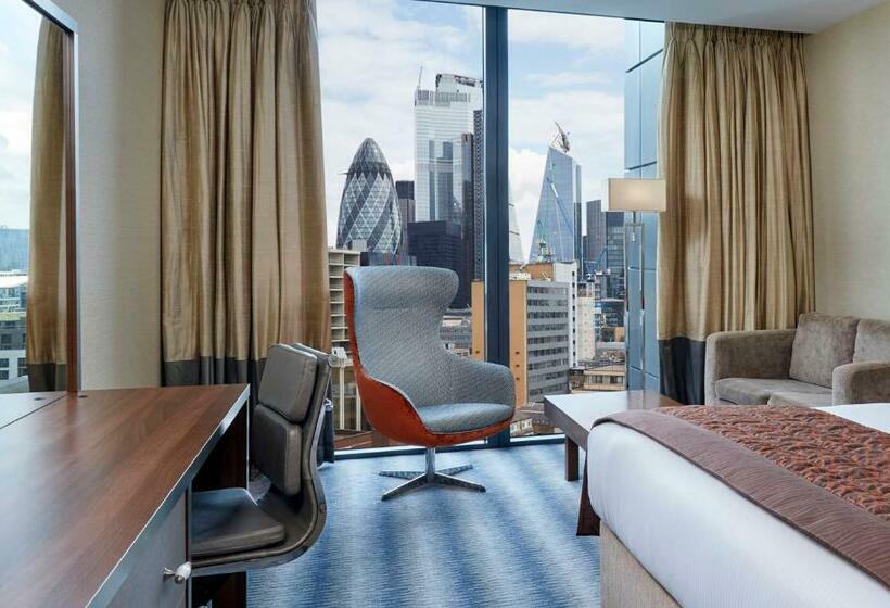 Номер Executive Кровать Кинг, Leonardo Royal  London Tower Bridge