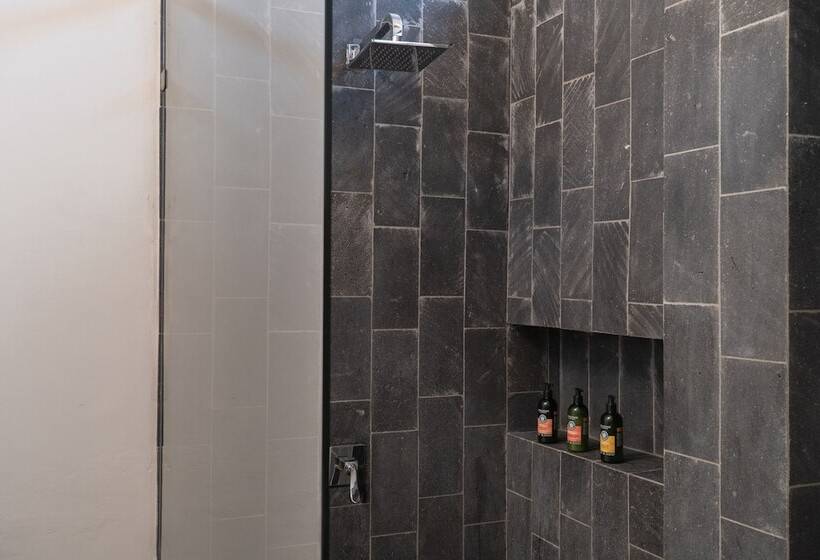 Люкс Повышенной Комфортности, Sombra Del Agua