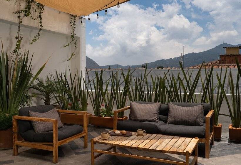 Suíte Deluxe, Sombra Del Agua