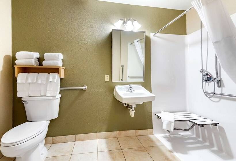 Suite para Deficientes, Suburban Studios South Bend