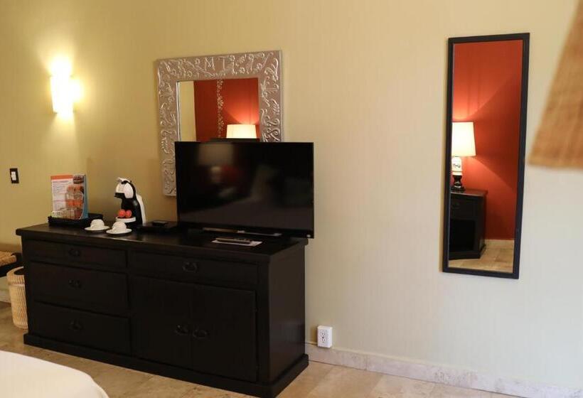 Quarto Estandar Cama King, Montetaxco
