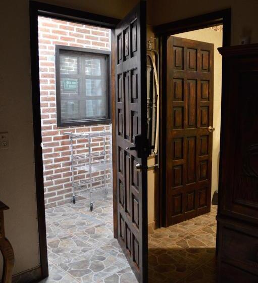 Escritório Estándar, Vista Del Sol Apartments