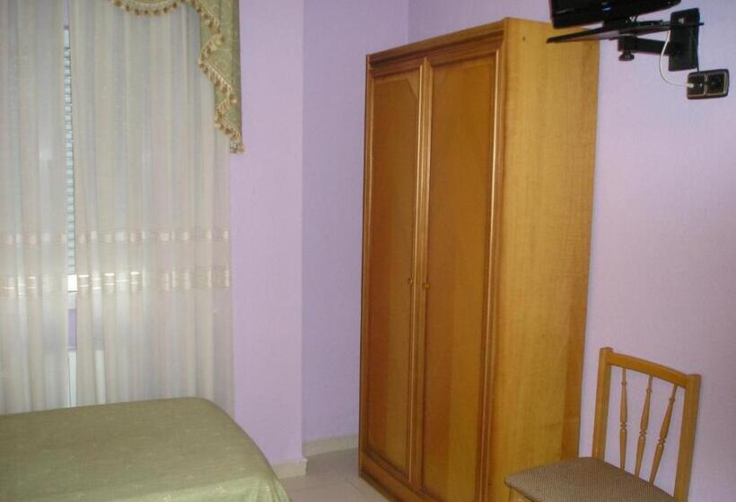 Номер Стандарт Индивидуальный, Hostal Restaurante Carolina
