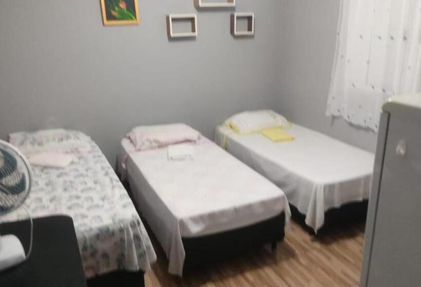 스탠다드 트리플 룸, Hospedagem Santo Agostinho