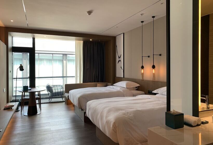 ２ダブルベッドのスタンダードルーム, Courtyard By Marriott Pinghu