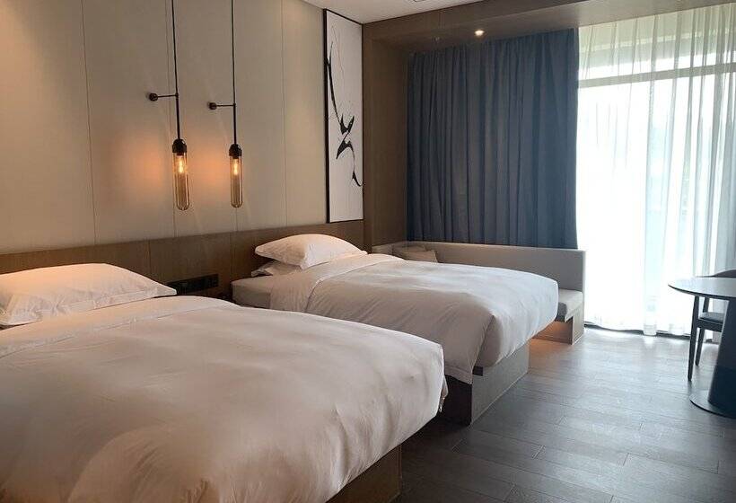 İki Çift Kişilik Yataklı Standart Oda, Courtyard By Marriott Pinghu