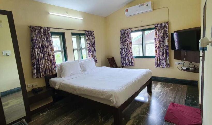 Номер Deluxe, Chira Meadows Ecoresort, Dapoli