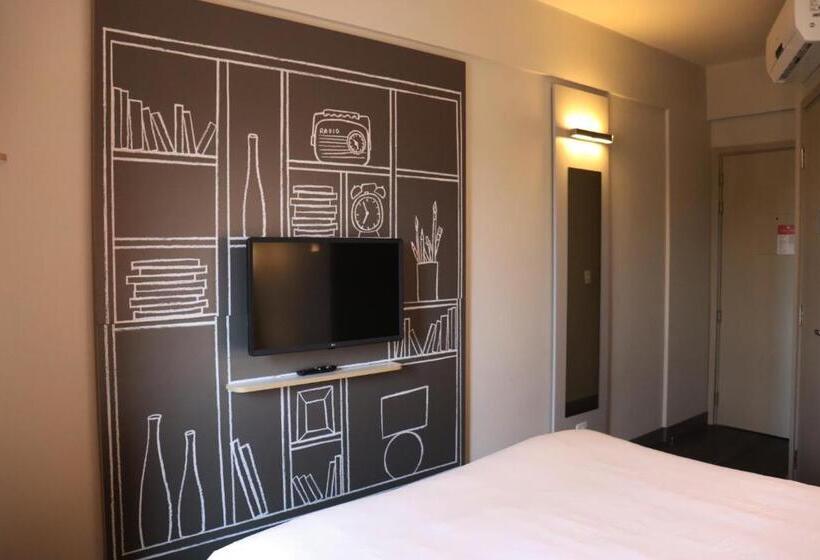 Номер Стандарт, Ibis Guaxupe