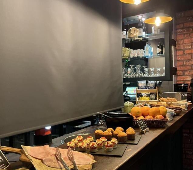 Номер Superior, The Wellington Hotel Birmingham   Breakfast Included, Near O2 Academy & City Centre