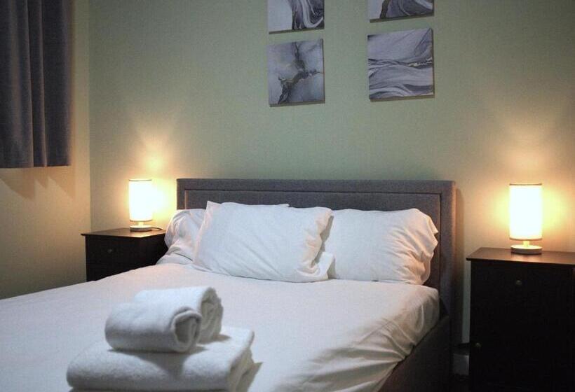 Номер Superior, The Wellington Hotel Birmingham   Breakfast Included, Near O2 Academy & City Centre