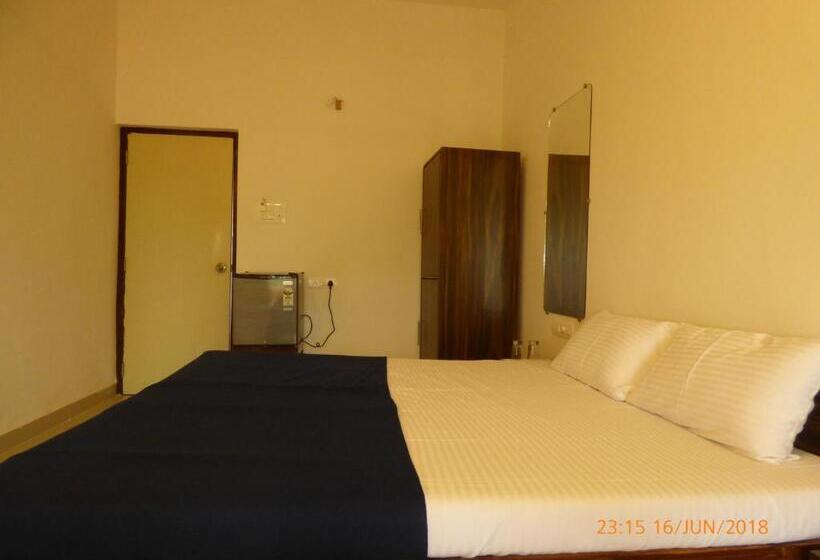 Номер Economy, Pinacle Inn