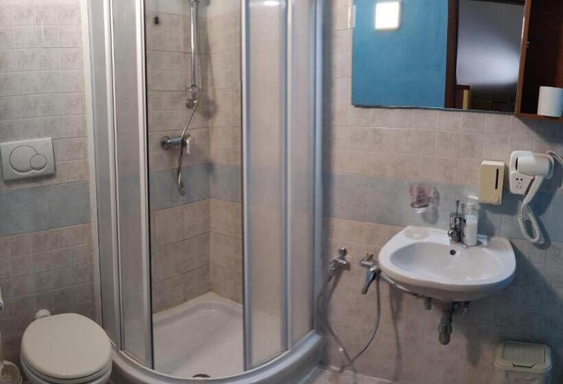 스탠다드 트리플 발코니 룸, Complesso Turistico Aurora   Camere B&b