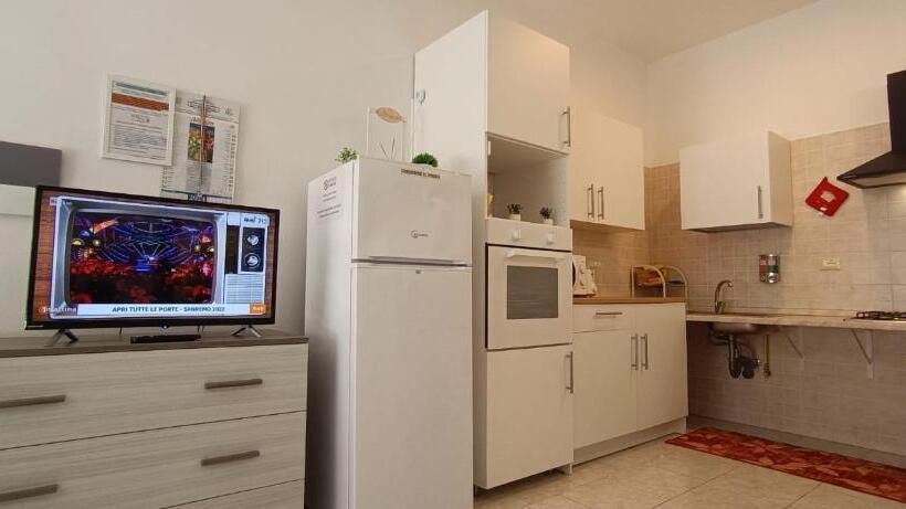 스탠다드 스튜디오, Complesso Turistico Aurora   Camere B&b