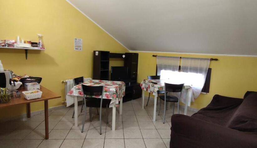 스탠다드 트리플 룸, Complesso Turistico Aurora   Camere B&b