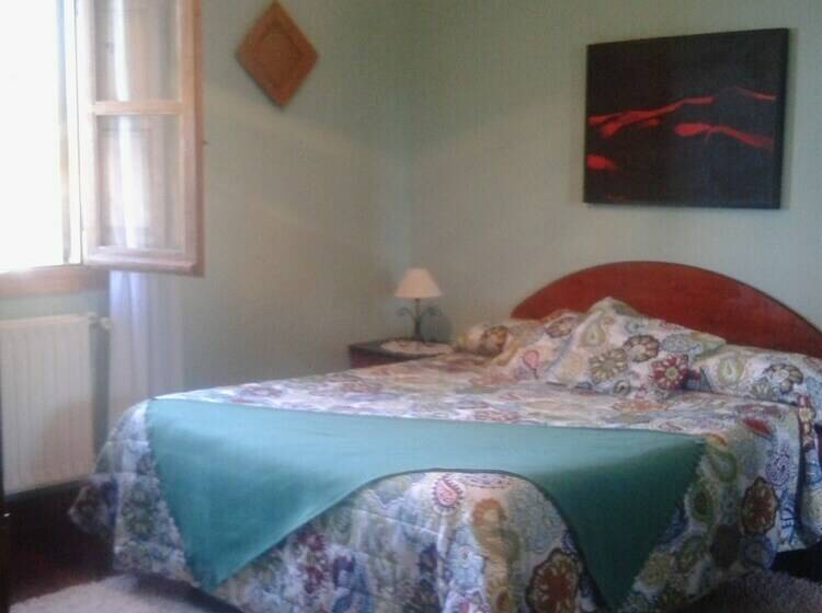 Дом 3 Спальни, Agroturismo Kasa Barri
