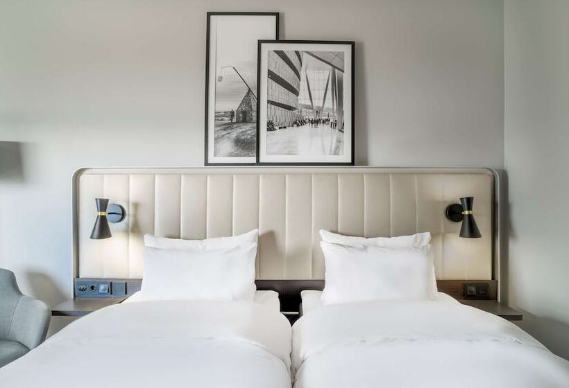 小型套房, Radisson Hotel & Conference Centre Oslo Airport