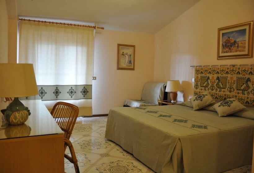اتاق استاندارد, L'oasi