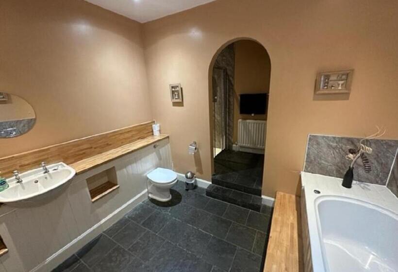 Дом 1 Спальня, Belton House Holiday Home