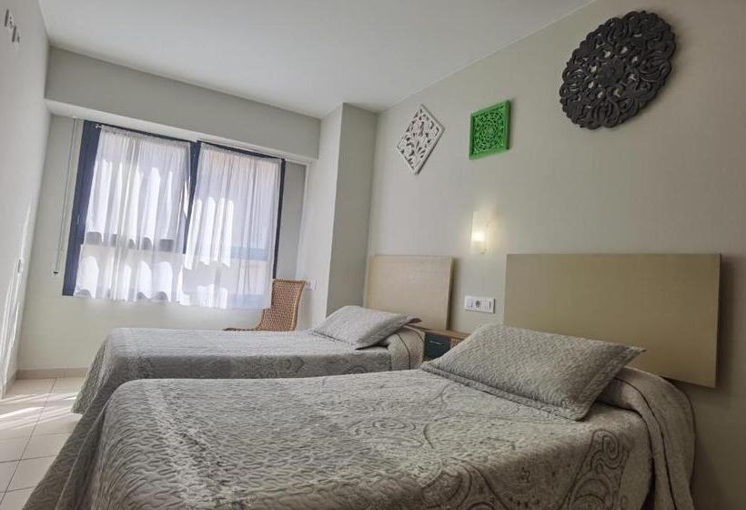 Номер Стандарт, Hostal Rigau