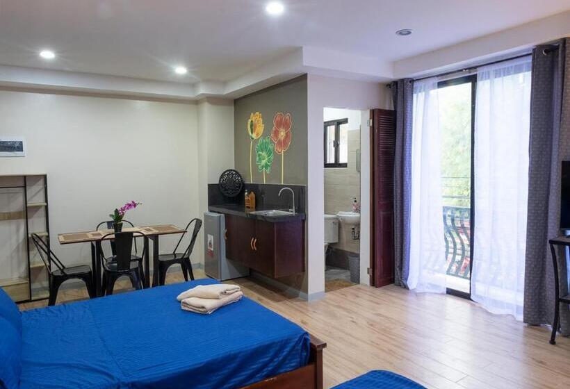 Quarto Familiar, Luis Miguel S Place