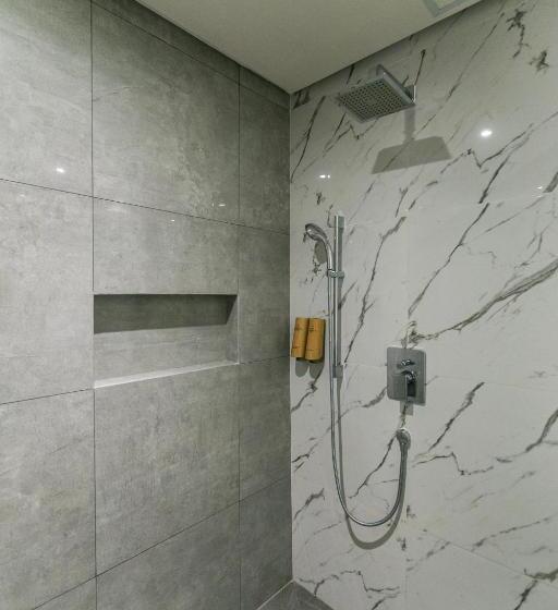 디럭스 룸, Grand Summit Hotel General Santos