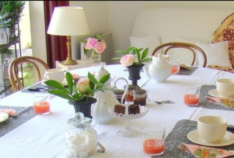 Номер Стандарт, La Maison Du Bourg B&b