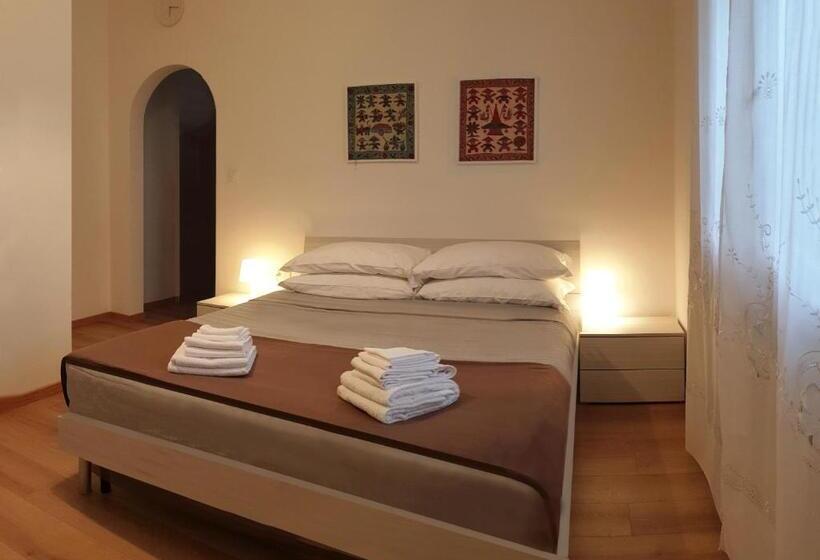 Quarto Estandar Vista Jardim, La Meridiana House
