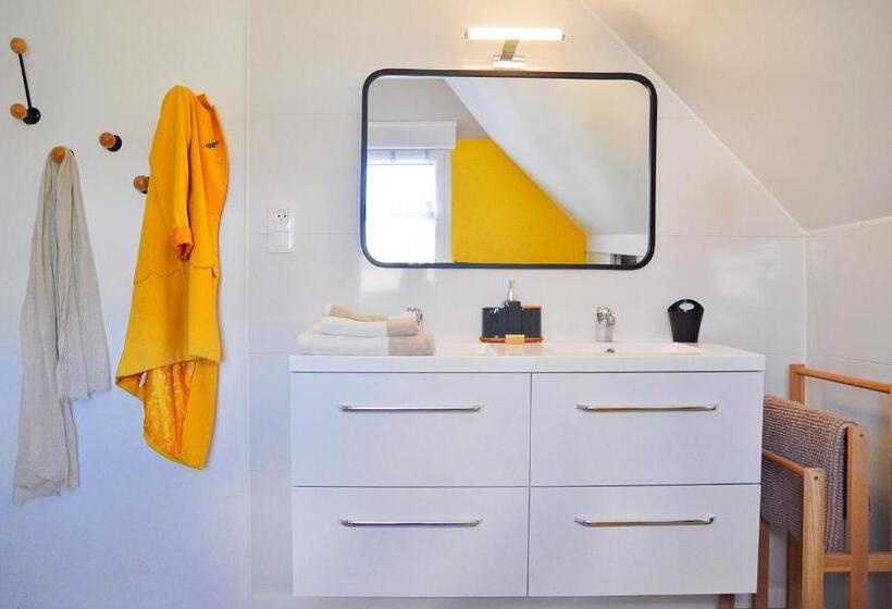 Standard room with outdoor bath, Ker Embellie