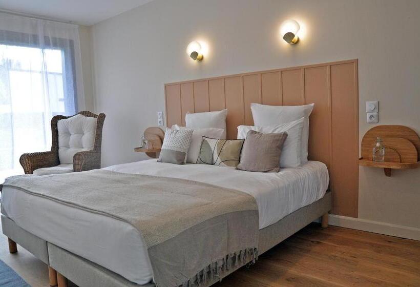 Quarto Estandar para Deficientes Físicos, Ker Embellie