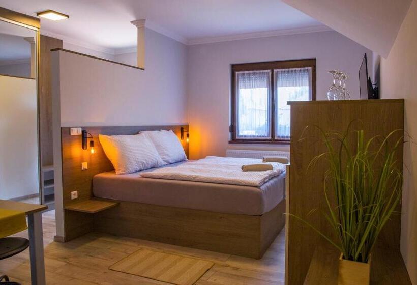 Family Suite, Kukorica Csárda Apartman