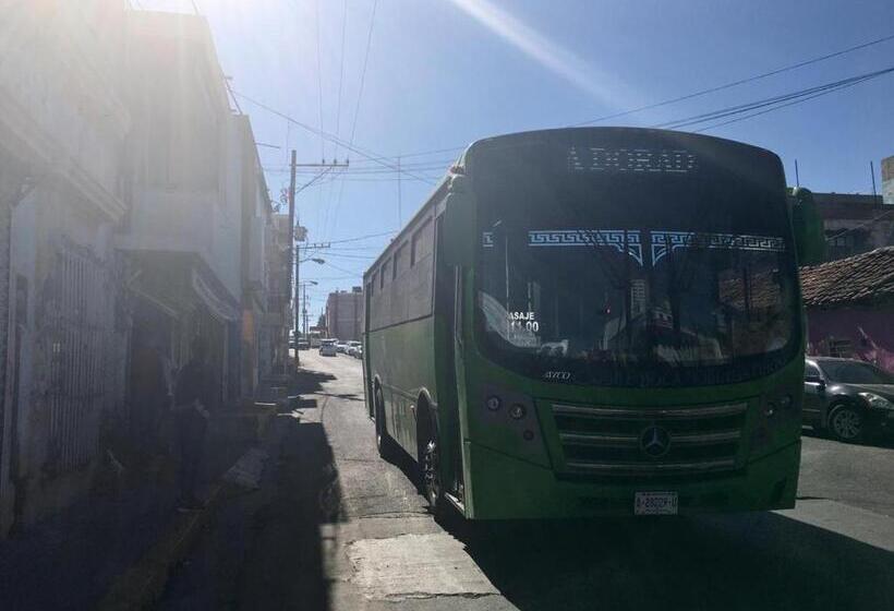 חדר סטנדרט, Hostal En El Centro Lakiwa