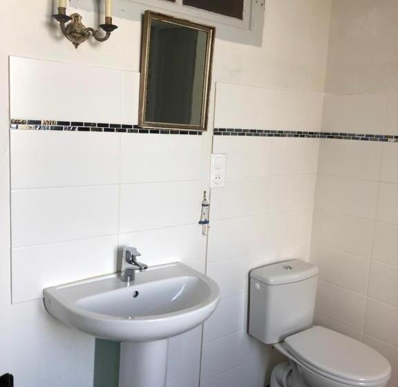 ２ベッドルームアパートメント, Ancien Hôtel Aux Moines Pierrefitte St Lo