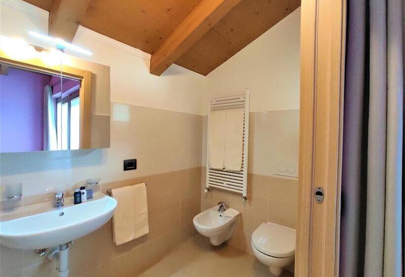 Номер Стандарт с Балконом, B&b Il Germoglio