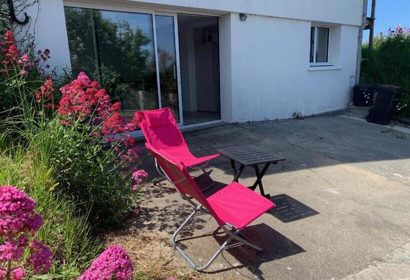 Номер Стандарт Вид на Море, Suite Junior Omaha Beach