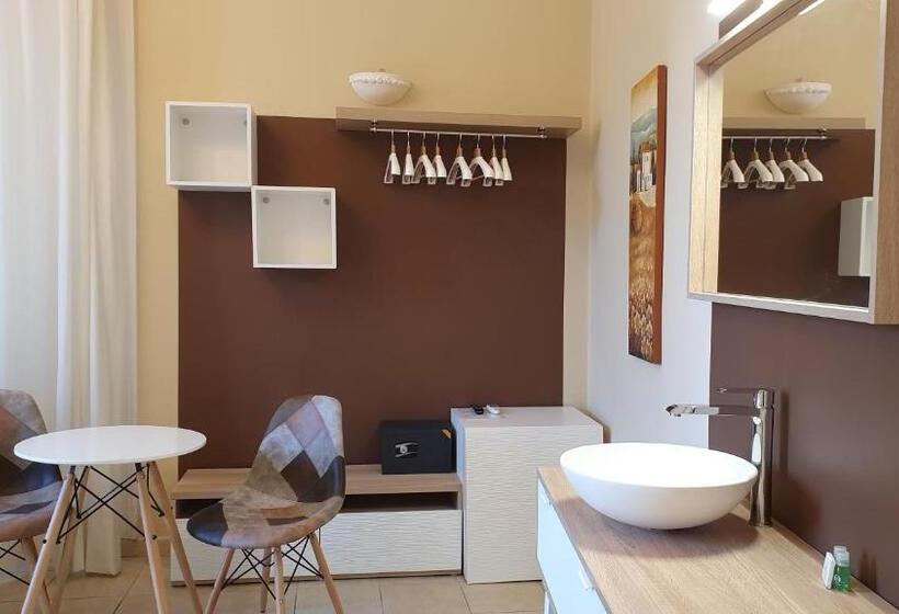 Quarto Triplo Estandar, B&b Diana