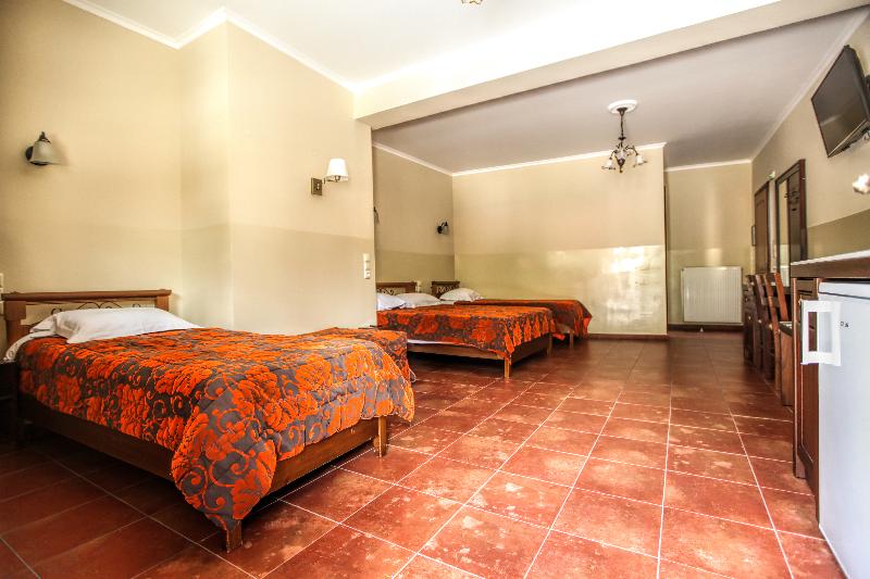 Четырехместный Номер Стандарт, Alsos House