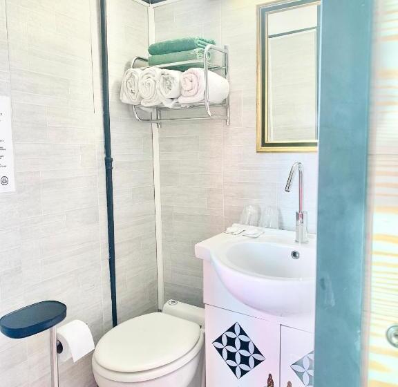 Номер Economy, Hôtel Paul Riquet