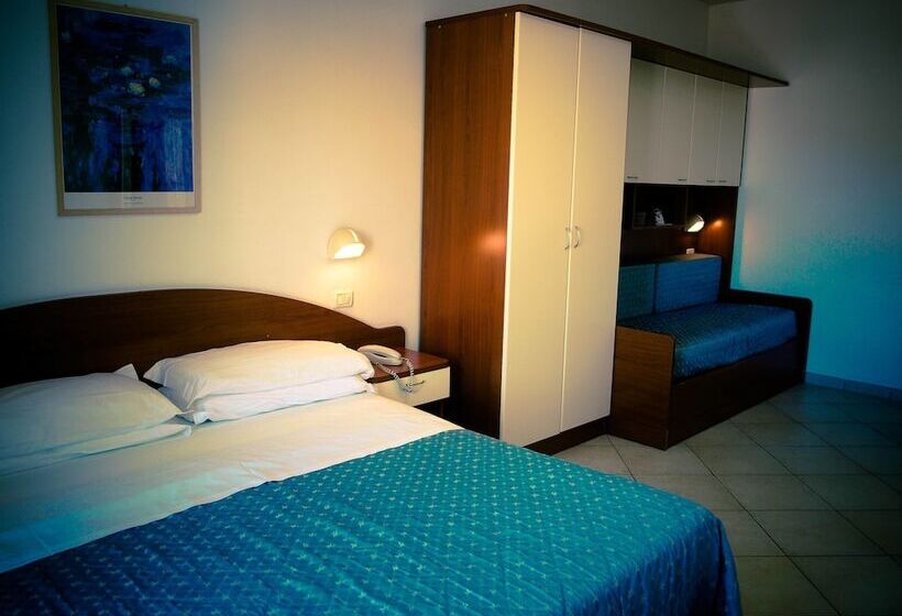 استودیوی استاندارد, Residence I Girasoli