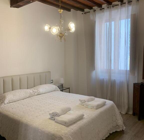 スタンダードルーム, Fonte Alle Ninfe B&b
