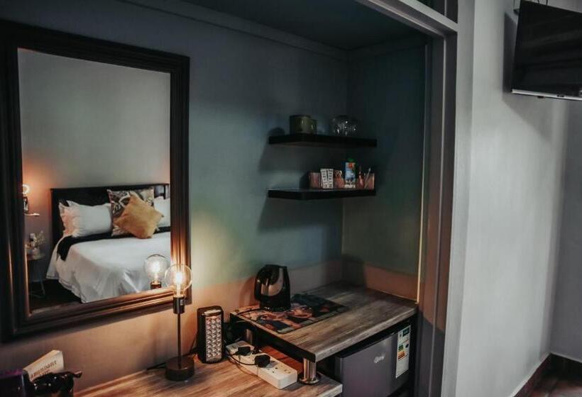 Классический Номер, Amaziah Guesthouse